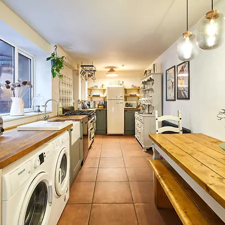 Сasa de vacaciones Host & - Emerald House *